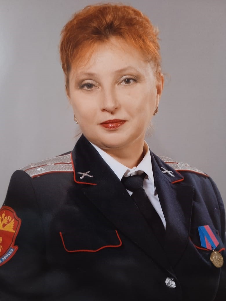 Незнанова Елена Александровна.